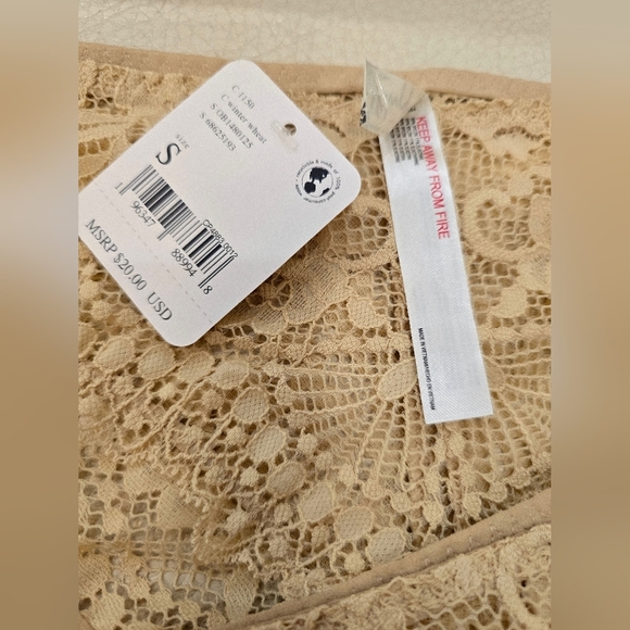 Free People Intimately Lace Panties Beige Tan Nude Set Of 2 Size S - Picture 5 of 5